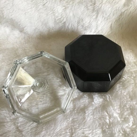 Octime Black Glass Bowl with Clear Glass Lid - Picture 6 of 6